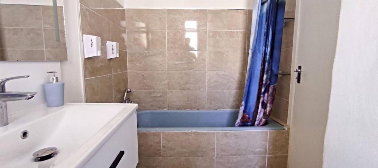 Sea View 2 Bedroom Apartment Marsaskala Ngoại thất bức ảnh